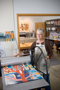 Karen Kunc in studio